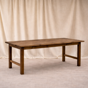 Table en bois brut