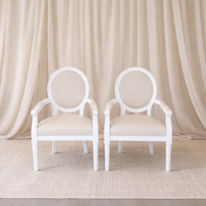 Fauteuil Louis XVI (la paire)